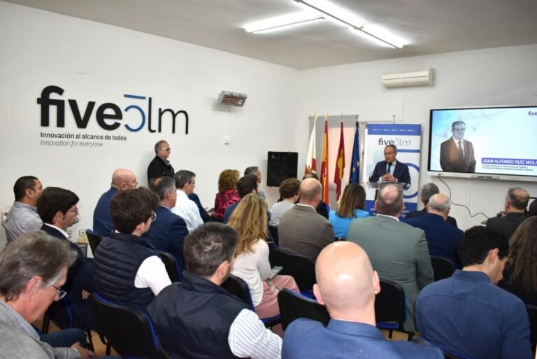 C-LM amplía a 100 las ‘startups’ que desarrollan sus proyectos en los ‘hubs’ para emprendimiento digital