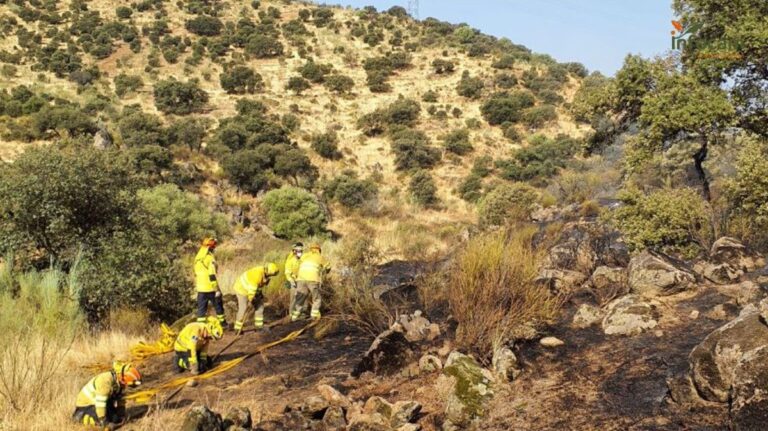 Se levantan los confinamientos en los pueblos afectados por el incendio de Navalmoralejo
