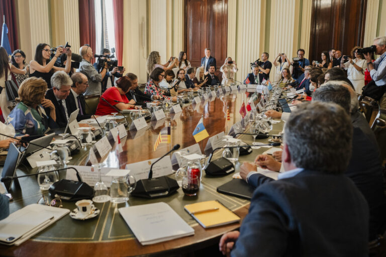 Consejero Agricultura C-LM pide a sus homólogos unir fuerzas en frente común ante UE por el interés del sector primario