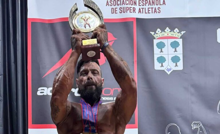 El tomellosero José María Mora Martínez suma tres oros en la Copa Premundial de Alborea