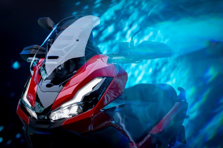 Honda ADV 350: la scooter aventurera que combina ciudad y carretera