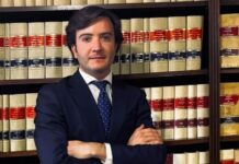 ¿Quién paga la vuelta al cole tras un divorcio?: los gastos escolares en familias divorciadas Abogado. Colegiado 9030 ICALI