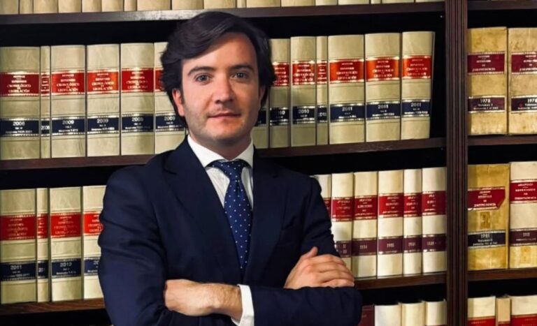 ¿Quién paga la vuelta al cole tras un divorcio?: los gastos escolares en familias divorciadas