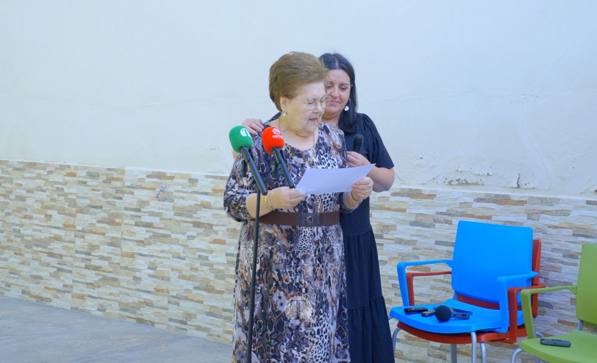 AFAL conmemora el Día Mundial del Alzheimer con una emotiva lectura en el Centro de Día San Rafael
