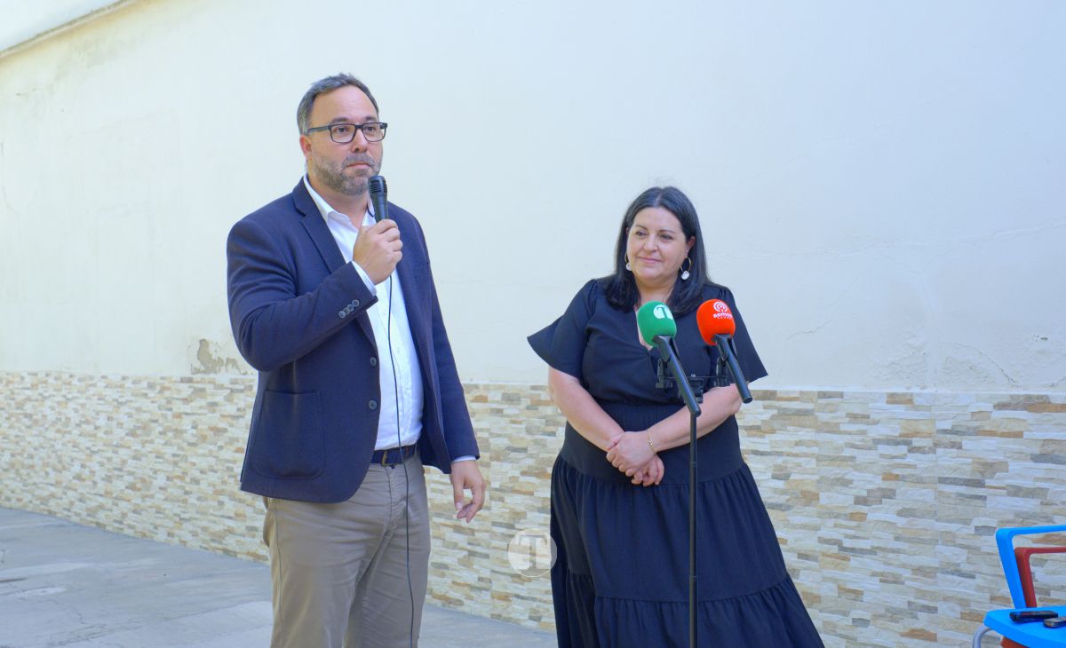 AFAL conmemora el Día Mundial del Alzheimer con una emotiva lectura en el Centro de Día San Rafael