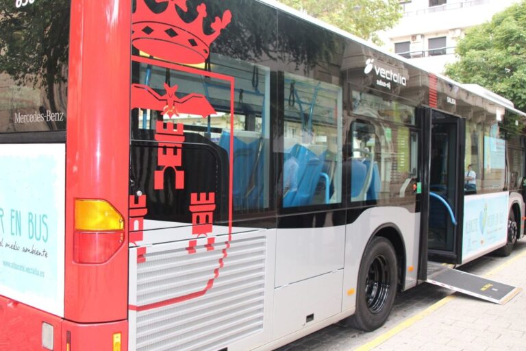 El transporte urbano por autobús aumenta un 3,6 % en julio en C-LM