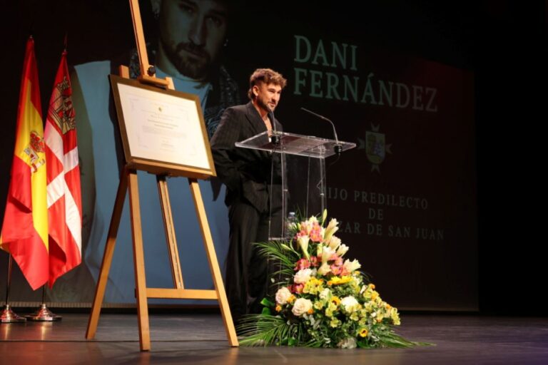 Dani Fernández ya tiene el título de Hijo Predilecto de Alcázar de San Juan