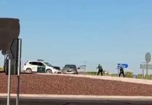 Dos guardias civiles heridos tras ser embestidos en una persecución que terminó en Tomelloso