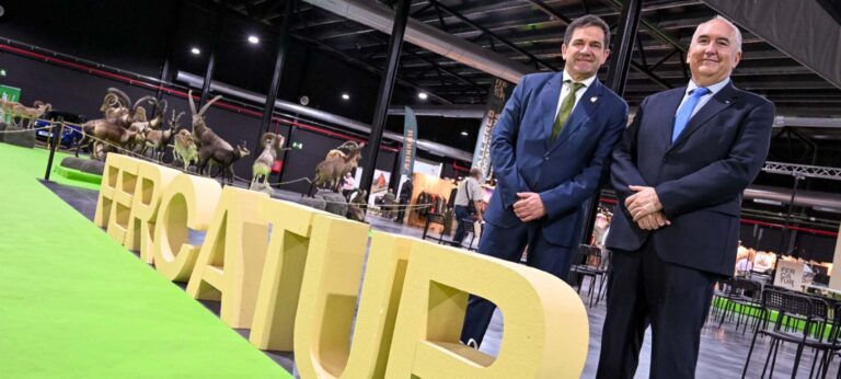 Miguel Ángel Valverde pone en valor la caza como motor económico y social en la inauguración de FERCATUR 2025