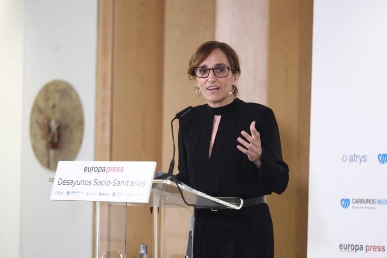Sanidad prepara una ley para regular la historia clínica digital interoperable en España y la UE