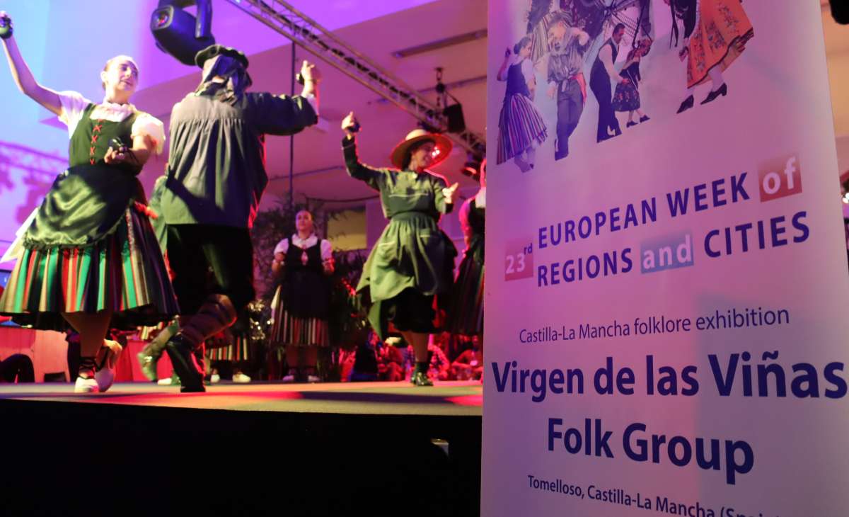 El folclore de Tomelloso llega a Bruselas de la mano del grupo ‘Virgen de las Viñas’