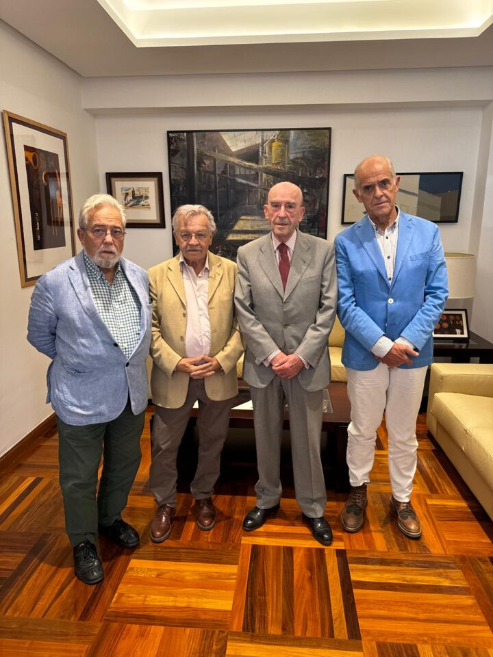 Caroline Culubret, primer premio de Pintura en el XXIV Certamen Cultural Virgen de las Viñas