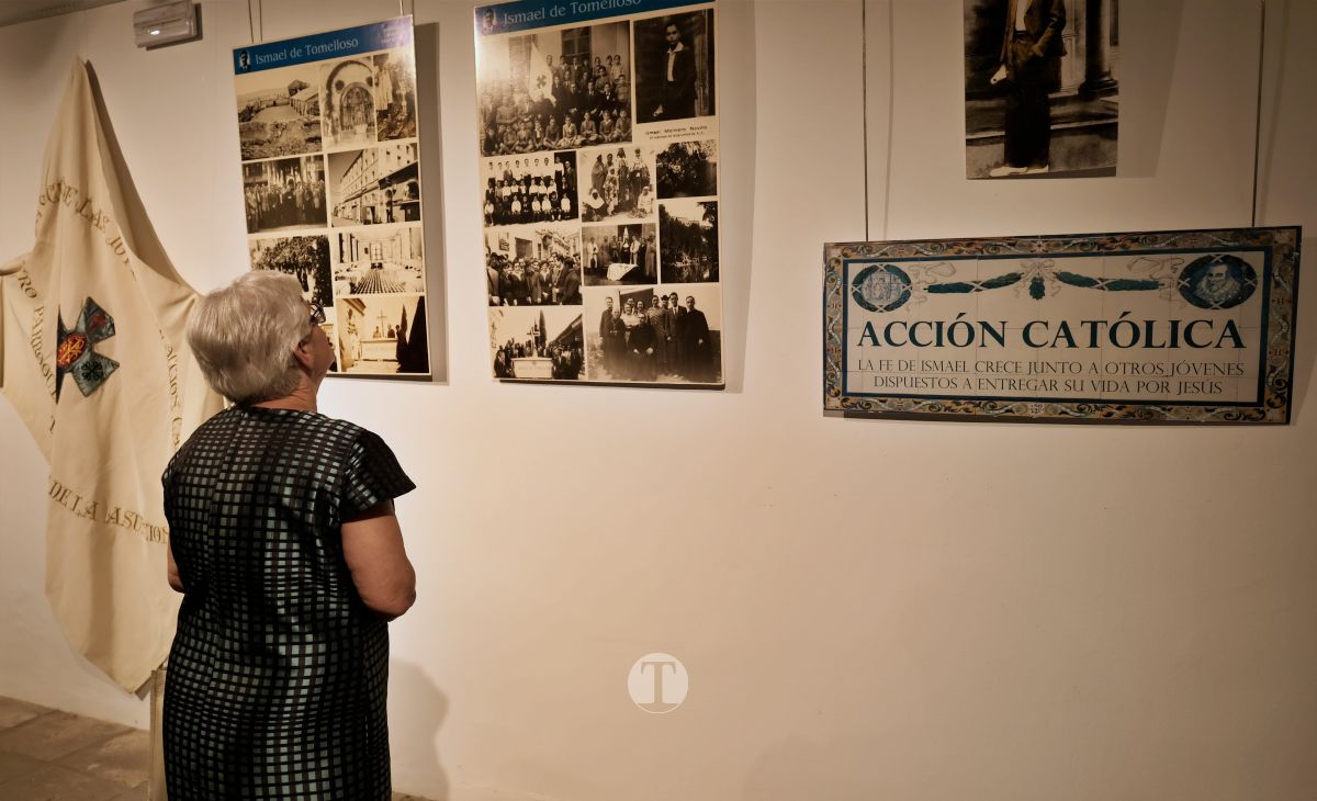 "Un legado entre bordados y plata": la Parroquia de la Asunción expone 450 años de historia en la Posada de los Portales