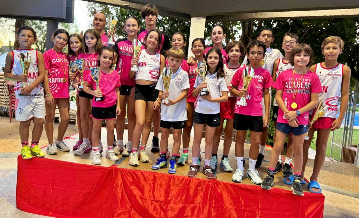 Éxito veraniego para el Club Manchathon culminado con una gran actuación en la Media Maratón Internacional de Albacete