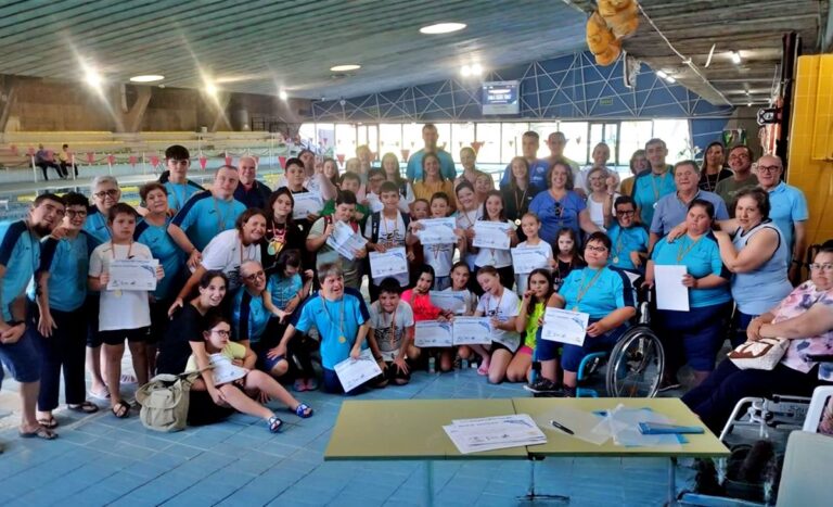 Tomelloso celebra su XXIV Exhibición de Natación con una jornada de deporte inclusivo