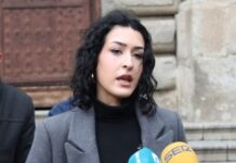 Podemos exige a C-LM cumplir la Ley del Aborto y aplicar educación afectivo-sexual en las aulas