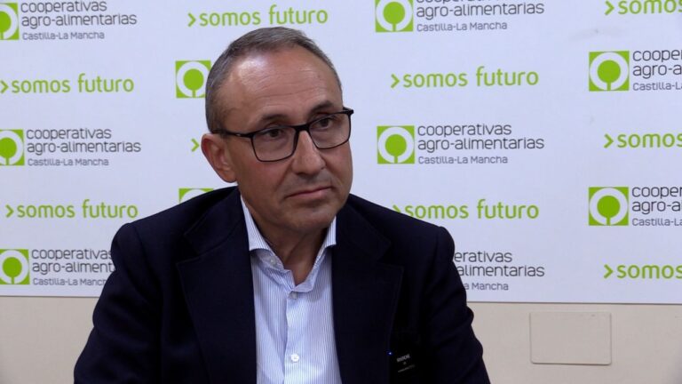 Cooperativas CLM propone gestionar tierras en desuso por jubilación como receta para el relevo generacional