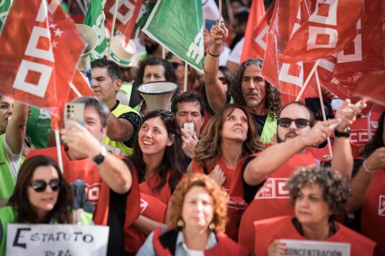 Sindicatos inician el 30 de octubre movilizaciones por los salarios de funcionarios