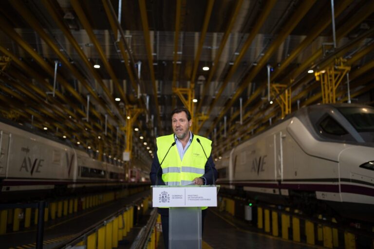 Renfe invertirá 1.000 millones de euros para renovar sus talleres y reducir incidencias