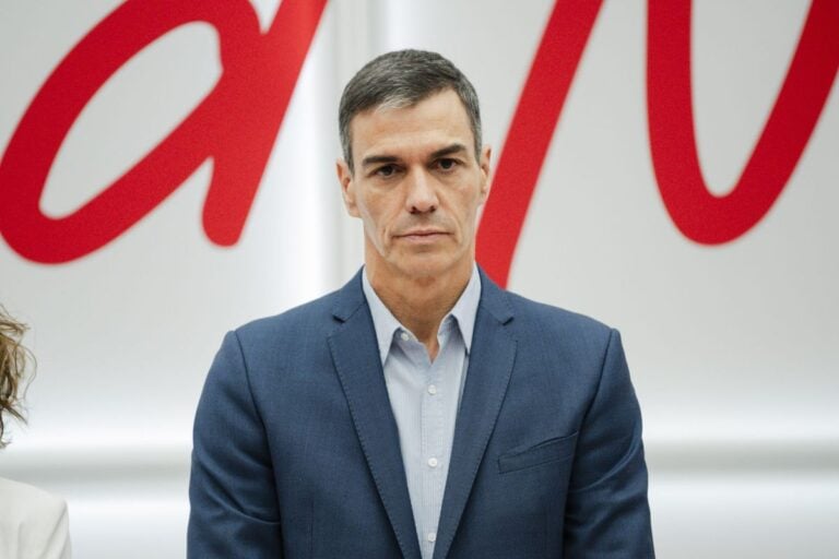 Sánchez quiere presentar los PGE antes de fin de año pero dice que no pasará nada si no ven la luz