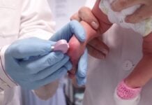 Castilla-La Mancha ampliará a 34 las enfermedades detectables con la prueba del talón desde la próxima semana