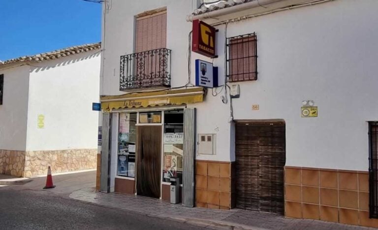 El primer premio de la Lotería Nacional deja parte de su suerte en Munera