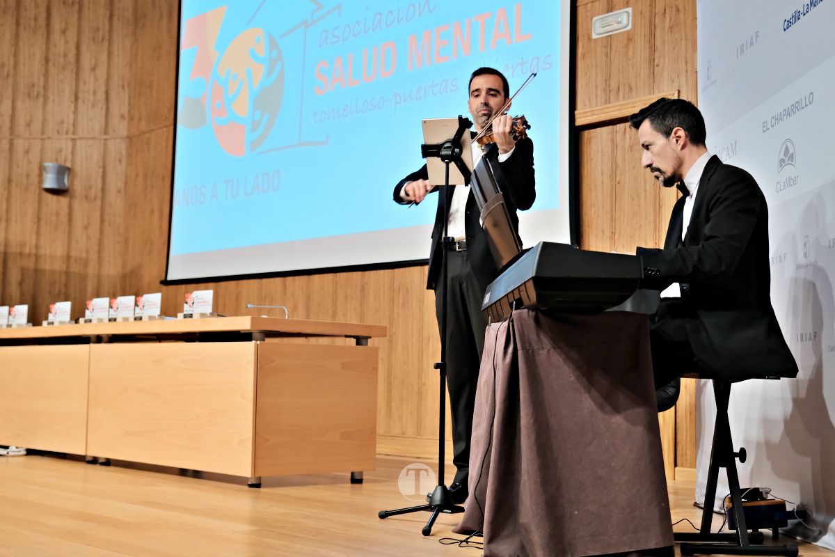 Puertas Abiertas celebra 30 años de lucha por la salud mental con un emotivo acto institucional en Tomelloso