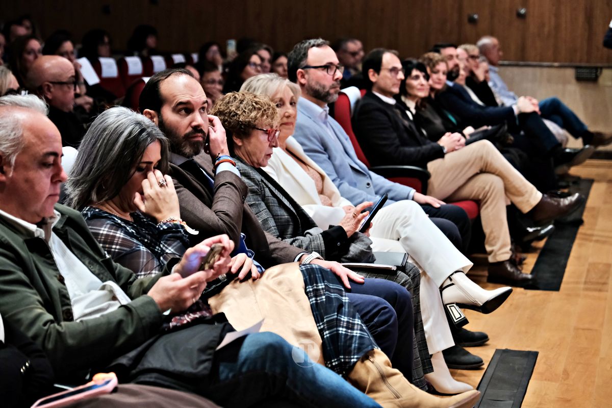 Puertas Abiertas celebra 30 años de lucha por la salud mental con un emotivo acto institucional en Tomelloso