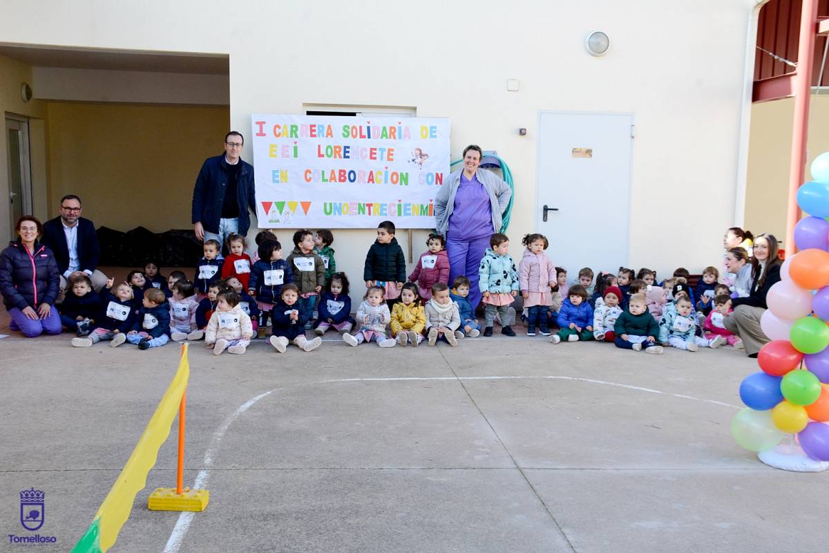 Alumnos de la EI Lorencete de Tomelloso "corren" por los derechos de la infancia y por la leucemia infantil