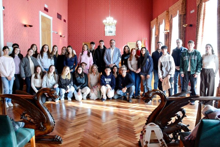 Estudiantes y profesores italianos conocen Tomelloso en un intercambio con el IES Airén