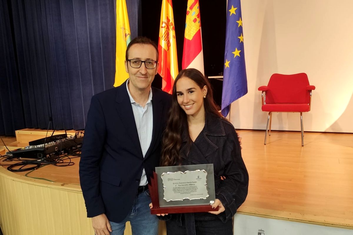Un orgullo para Tomelloso: Eva González, mejor expediente de FP en la región