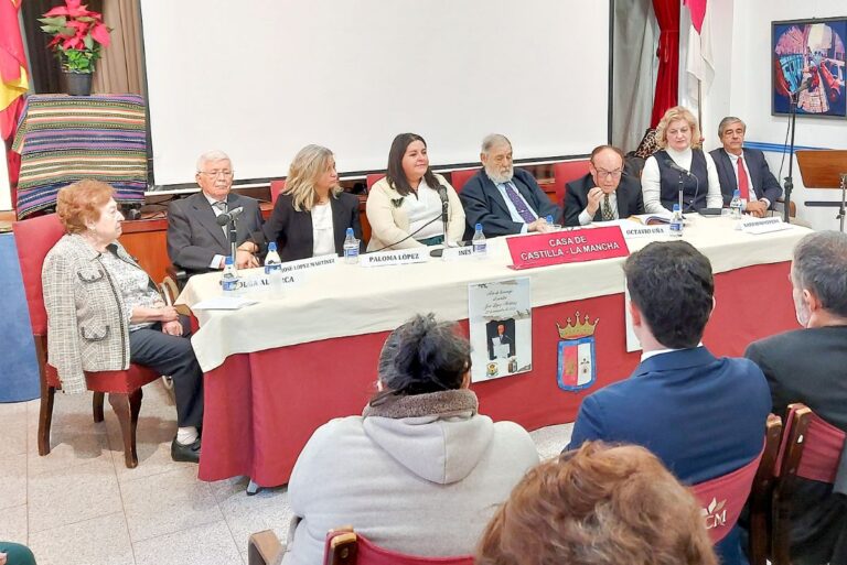 Madrid acoge un homenaje a José López Martínez, “puente de raíces y letras» entre Tomelloso y la capital