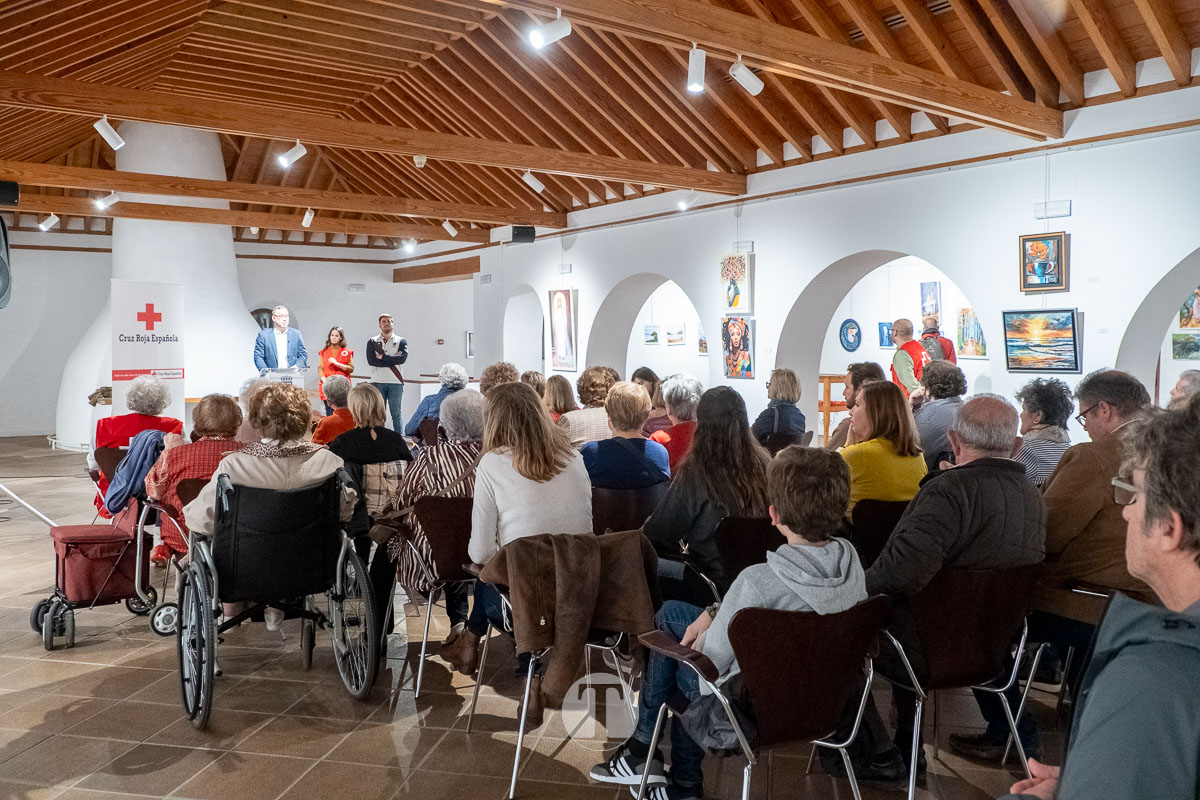 “La vida en colores” da voz al talento y la experiencia de las mayores de Tomelloso