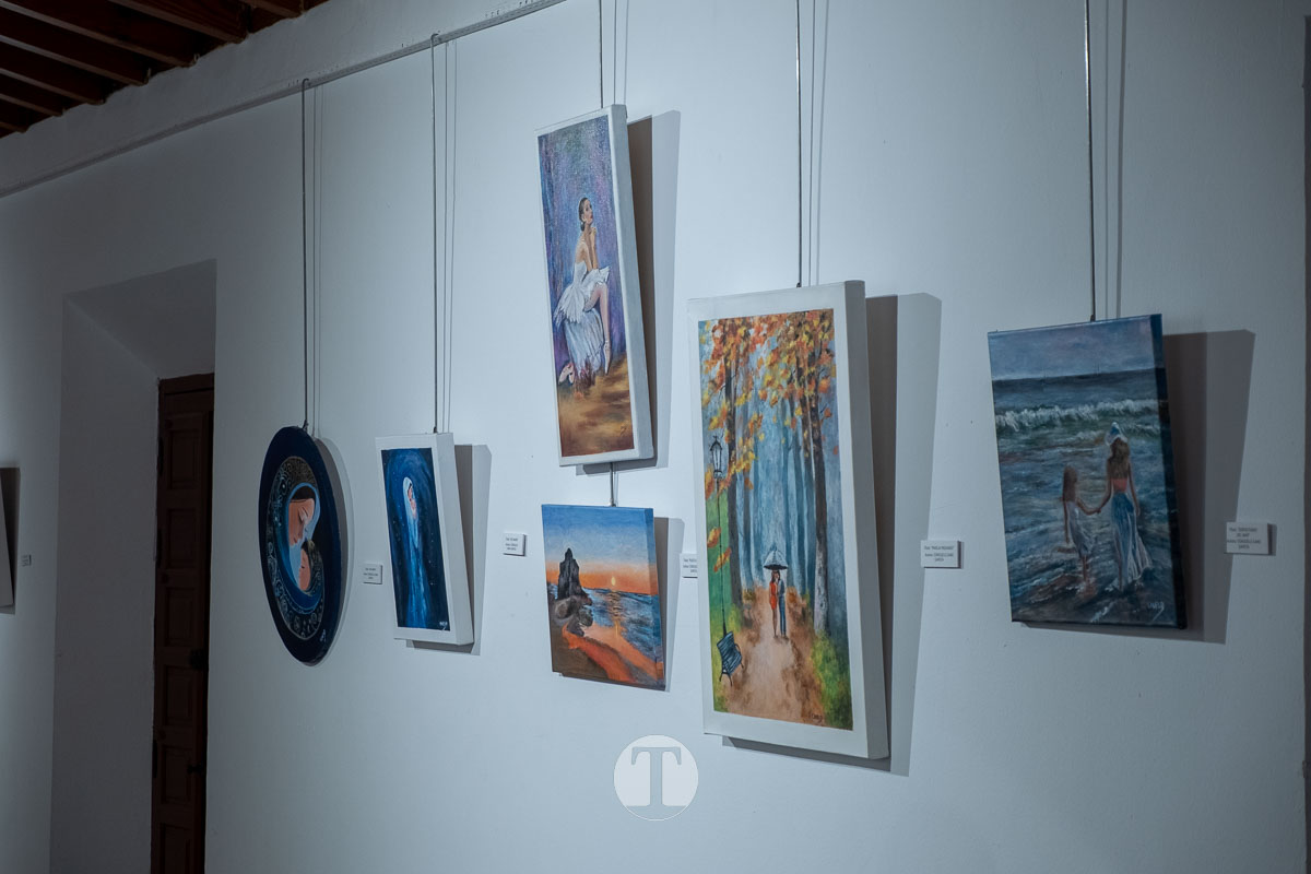 “La vida en colores” da voz al talento y la experiencia de las mayores de Tomelloso