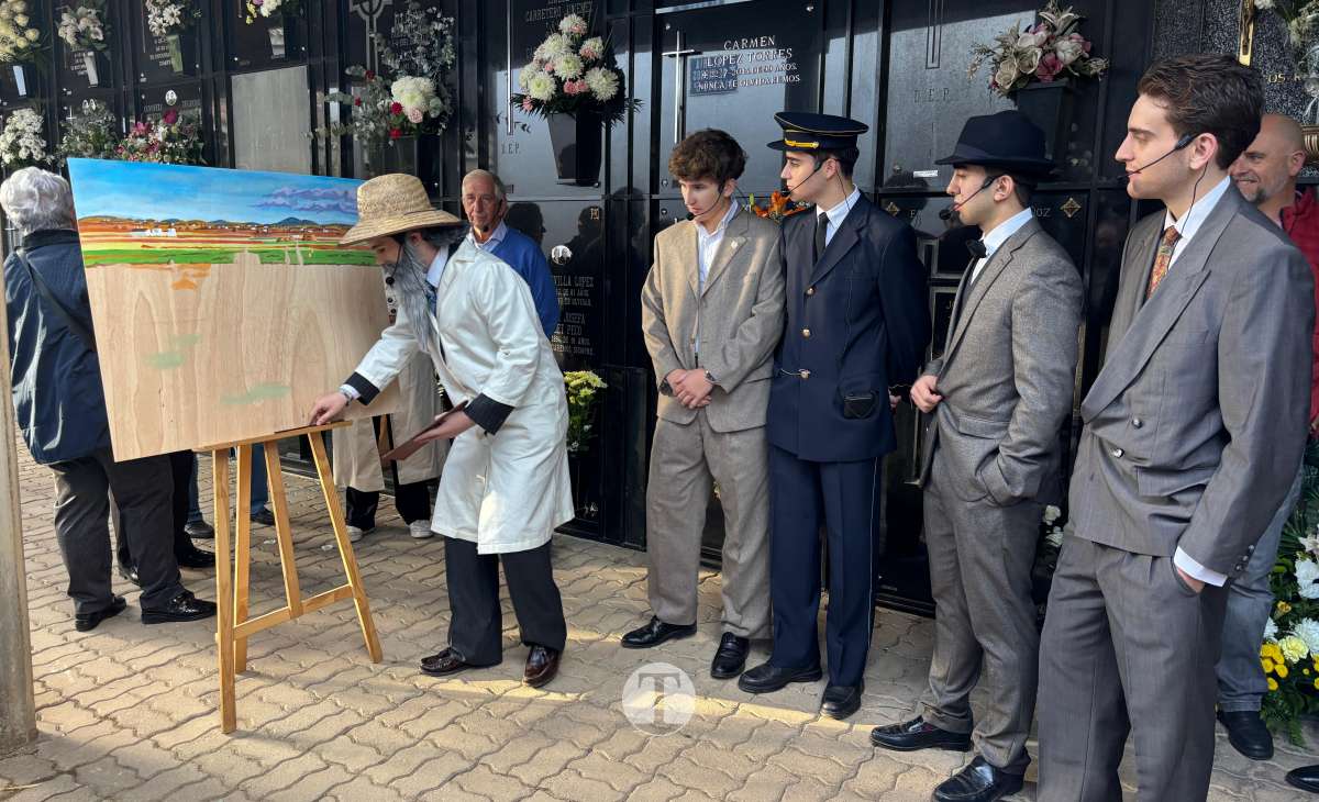 Plinio, Don Lotario y los personajes de Tomelloso toman el cementerio