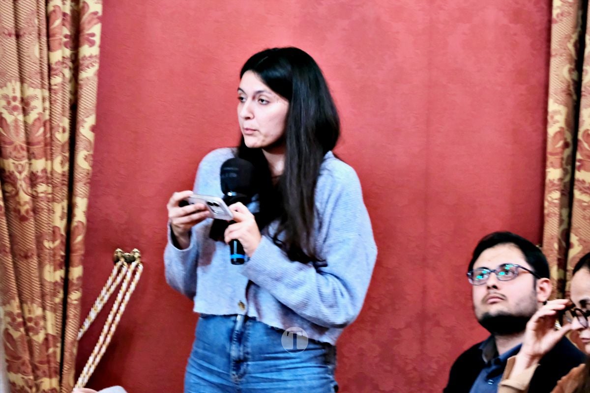 STOP Biometano exige al alcalde que rechace la planta en un pleno abarrotado: “No depende del Ayuntamiento”, responde Navarro