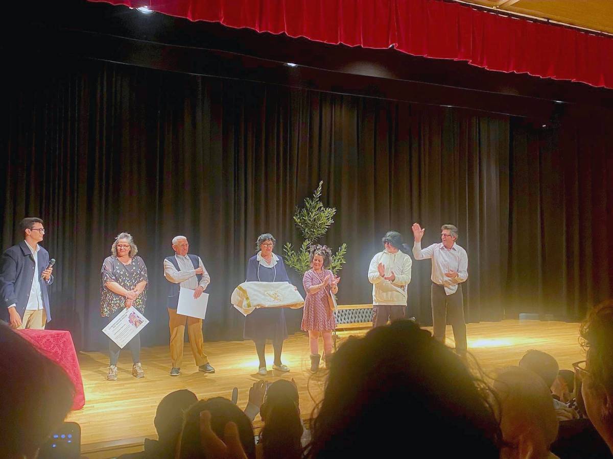 Gran acogida en Tomelloso a la I Muestra de Sainetes en beneficio de la Hermandad del Mayor Dolor