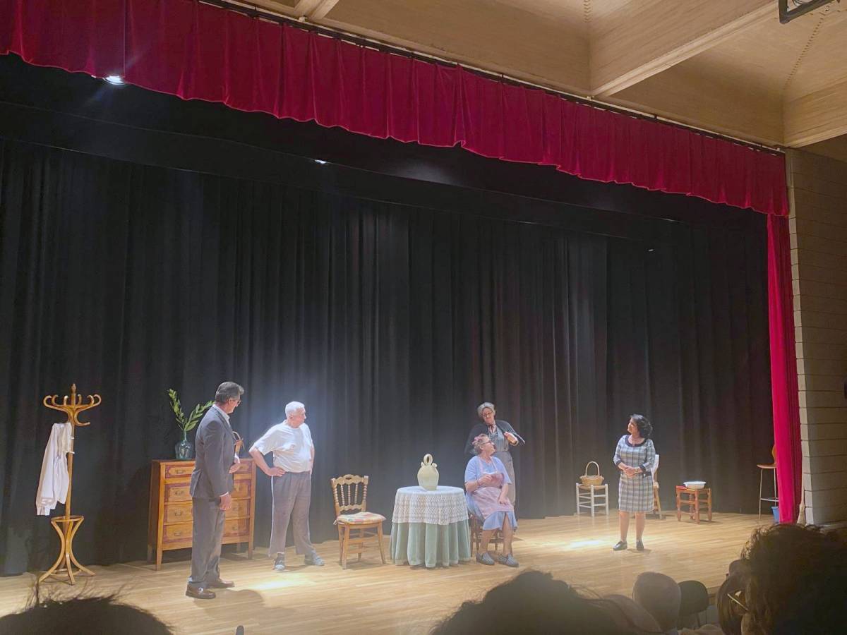 Gran acogida en Tomelloso a la I Muestra de Sainetes en beneficio de la Hermandad del Mayor Dolor