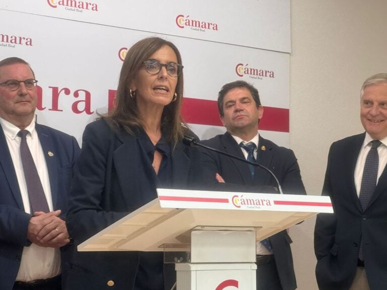 El PP considera que el bloqueo de Junts es «insuficiente» y confirma la «ingobernabilidad» de Sánchez