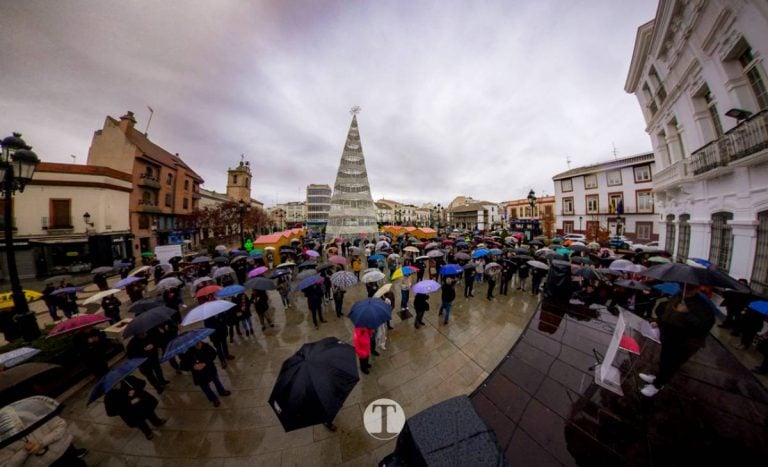 Tomelloso y Argamasilla se movilizan bajo la lluvia para exigir el tren en la comarca