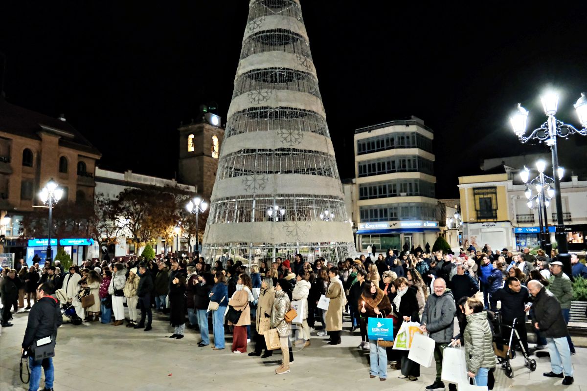 Tomelloso apaga sus luces para encender la conciencia sobre el comercio local