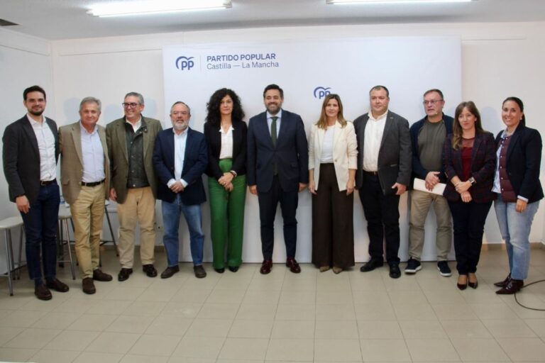 Núñez irá a Bruselas por la PAC para pedir a «burócratas» de la UE que «tengan en cuenta» al sector