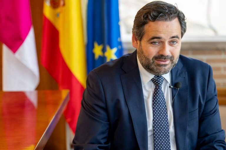 Núñez desconfía de que Pedro Sánchez pueda boicotear el Estatuto de C-LM