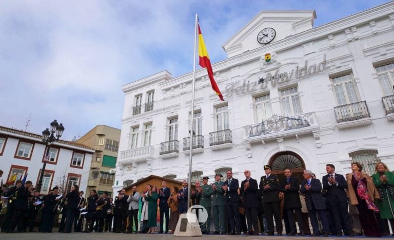 Tomelloso celebra el 47.º aniversario de la Constitución con una lectura institucional centrada en la salud