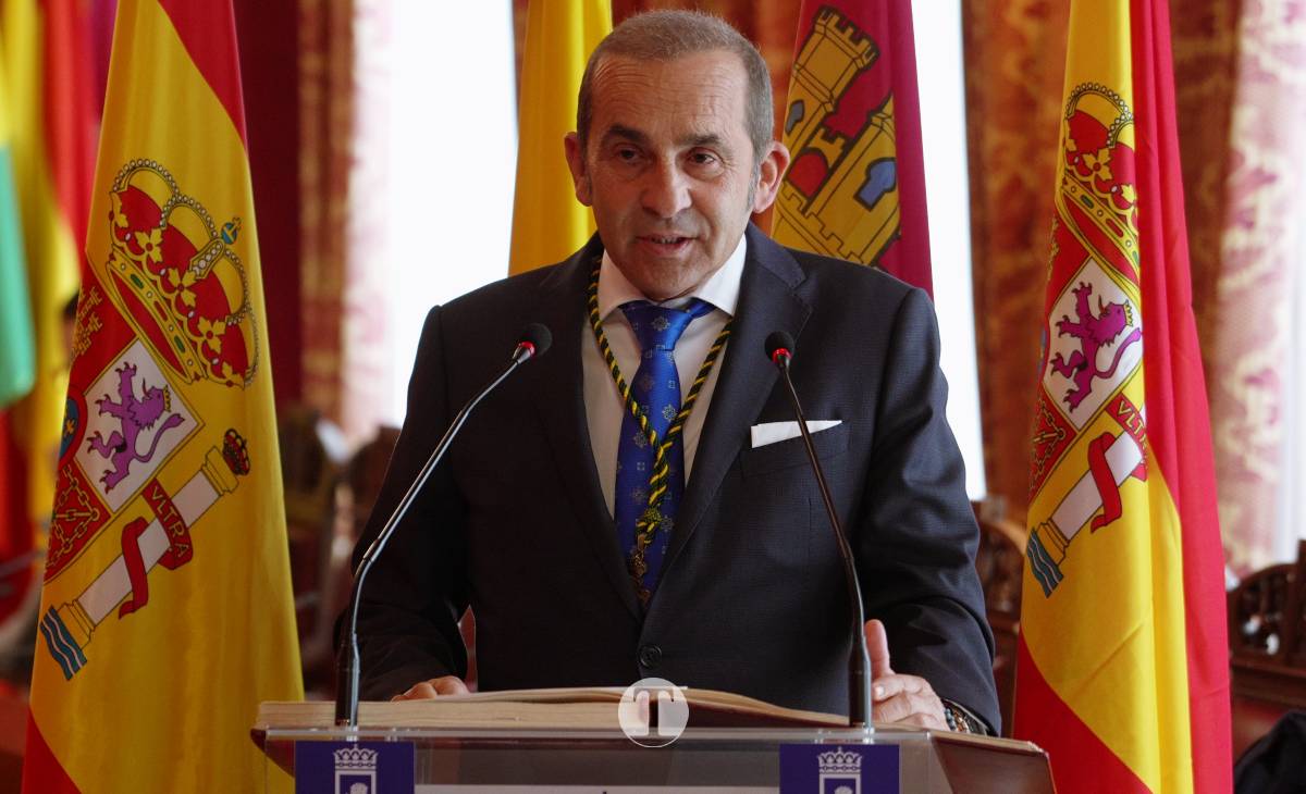 Tomelloso celebra el 47.º aniversario de la Constitución con una lectura institucional centrada en la salud