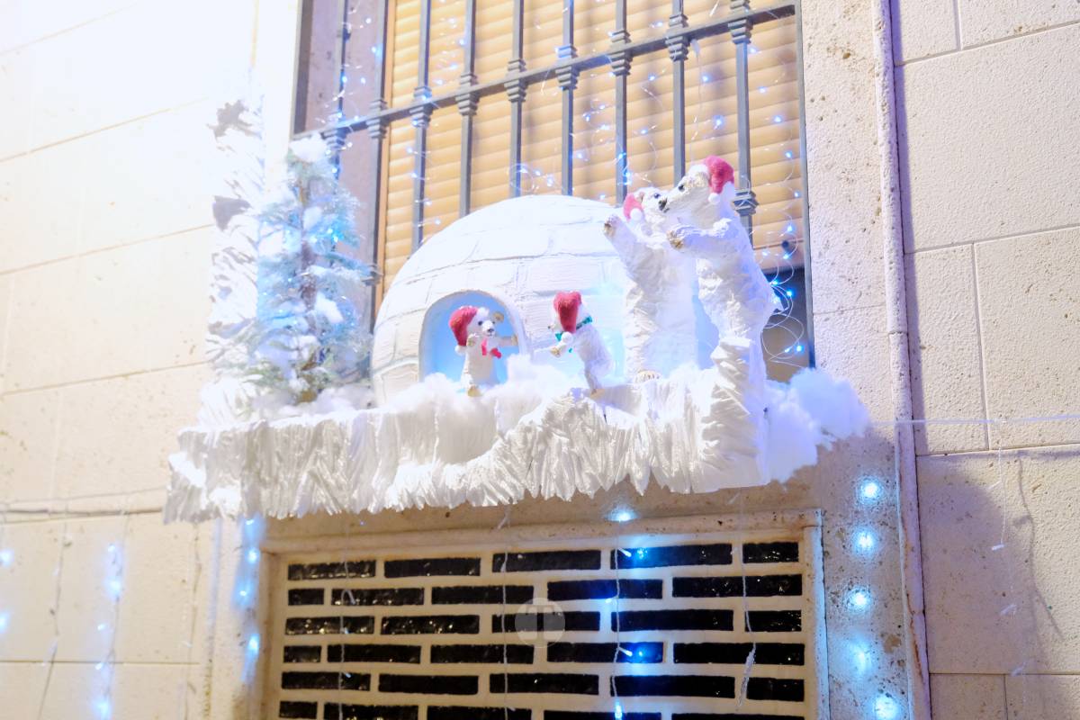 Tomelloso se ilumina en Navidad: acompáñanos en este recorrido por las fachadas decoradas de concurso
