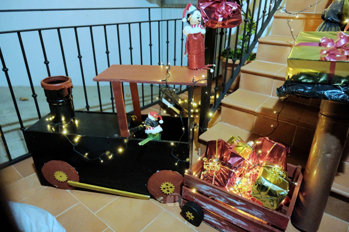 Tomelloso se ilumina en Navidad: acompáñanos en este recorrido por las fachadas decoradas de concurso