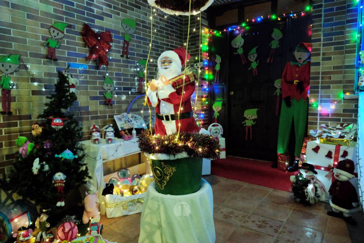Tomelloso se ilumina en Navidad: acompáñanos en este recorrido por las fachadas decoradas de concurso