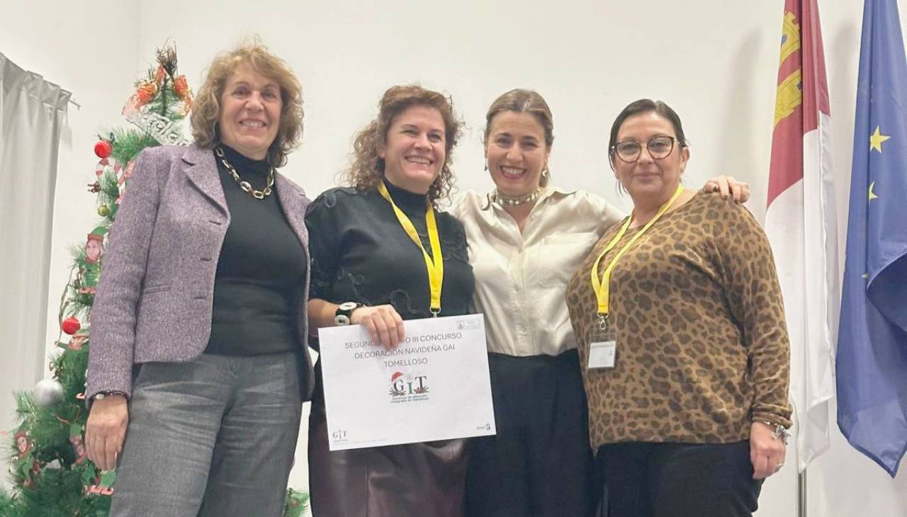 La Navidad se cuela en el Hospital de Tomelloso con música, homenaje y compromiso sanitario