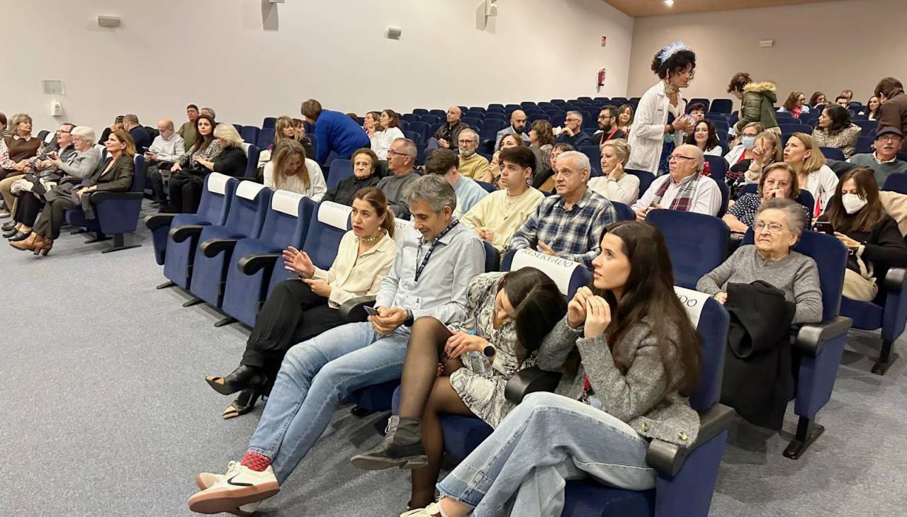 La Navidad se cuela en el Hospital de Tomelloso con música, homenaje y compromiso sanitario